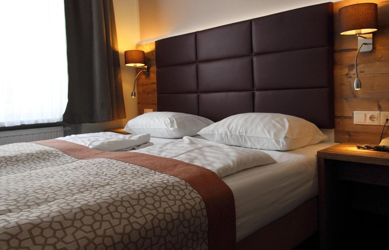Rathaushotels Oberwiesenthal All Inclusive מראה חיצוני תמונה