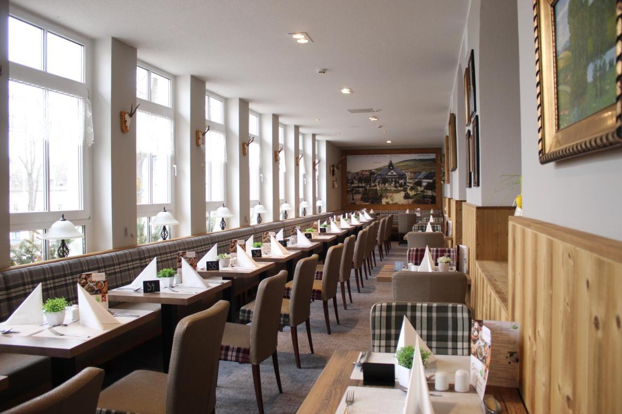 Rathaushotels Oberwiesenthal All Inclusive מראה חיצוני תמונה