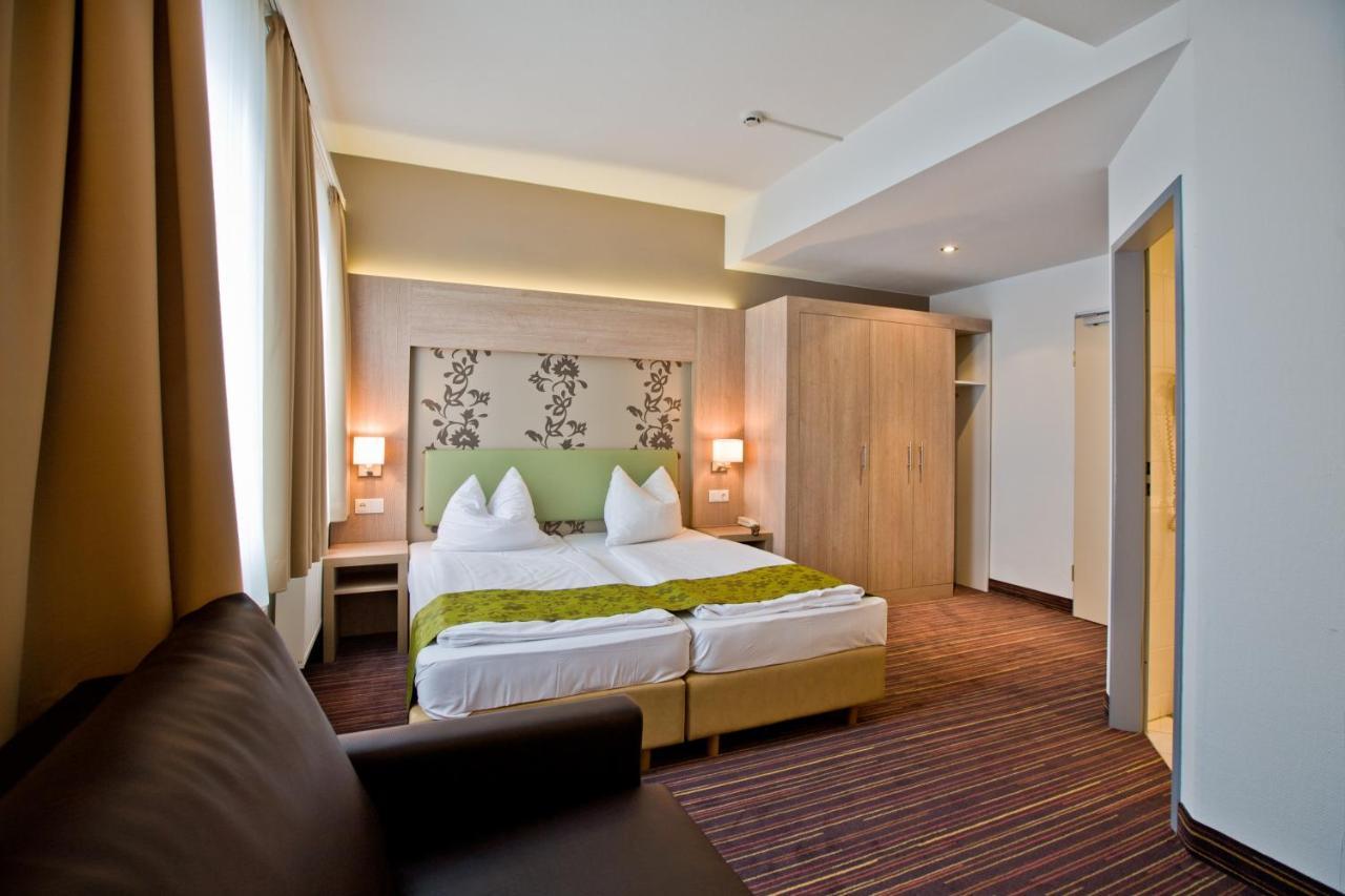 Rathaushotels Oberwiesenthal All Inclusive מראה חיצוני תמונה